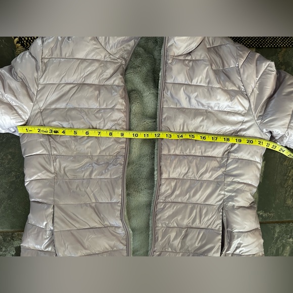 Puffy coat - Picture 5 of 6